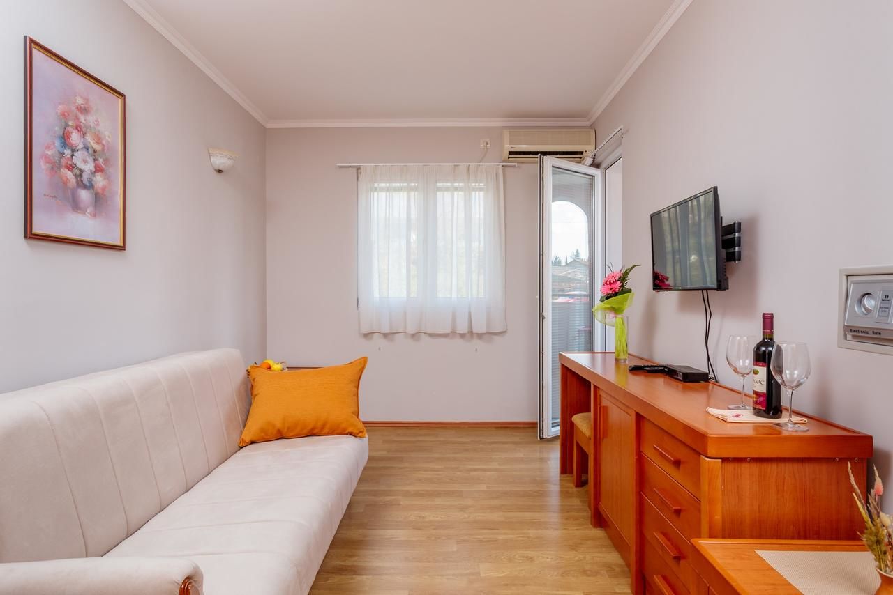 Апартаменты Apartments Perper Тиват