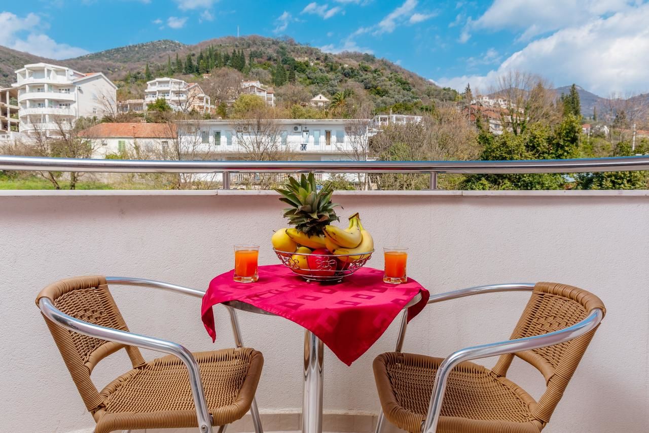 Апартаменты Apartments Perper Тиват