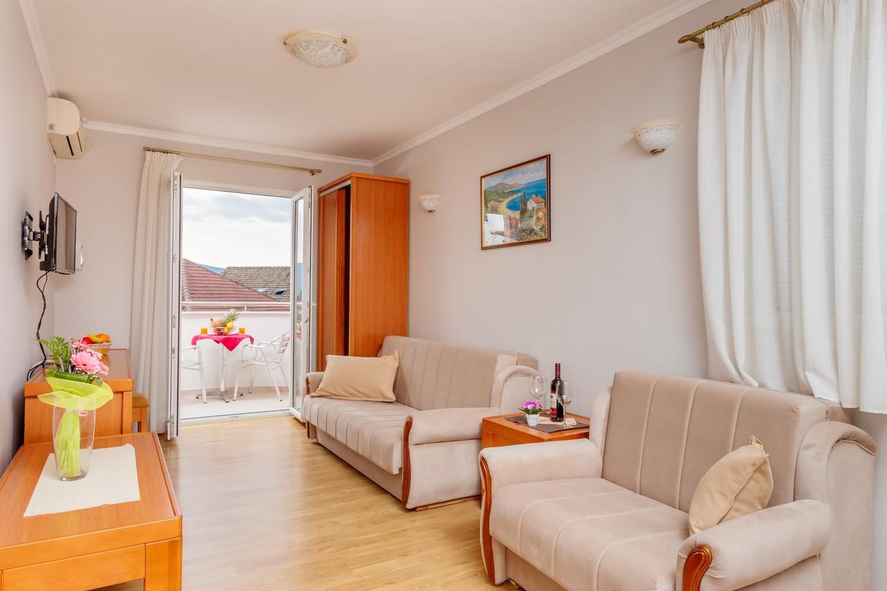 Апартаменты Apartments Perper Тиват